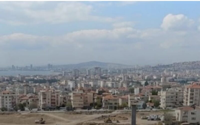 İZMİR BÜYÜKŞEHİR BELEDİYESİ ‘NİN KENTSEL DÖNÜŞÜM PROJESİ GÜZELTEPE’DE BAŞLIYOR